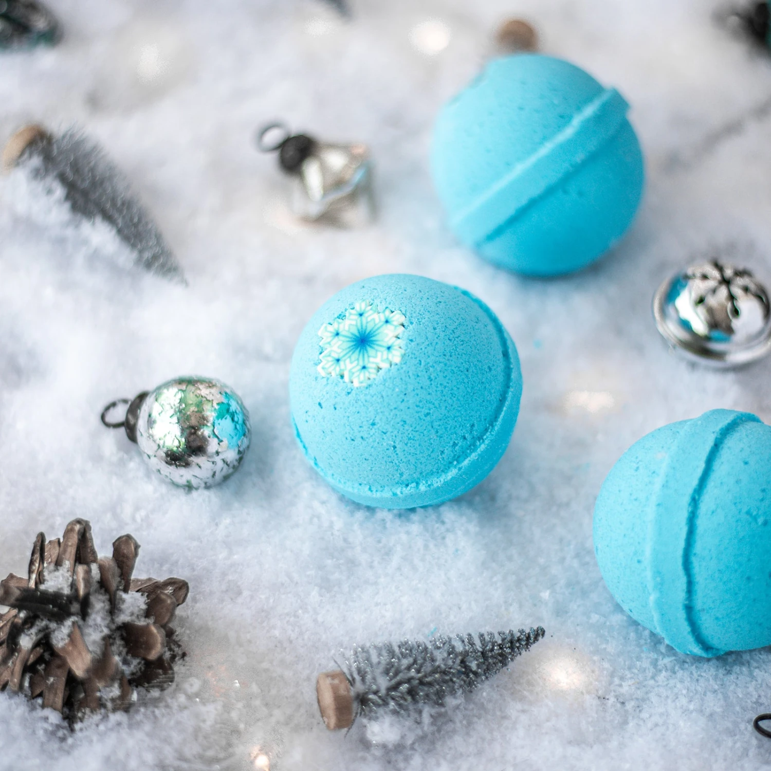 Fresh Snow Bath Bomb 4 Fresh Snow Bath Bomb - Image 2