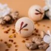 White Ginger & Amber Bath Bomb -Jully Care Beauty Shop WhiteGinger AmberBathBomb 4