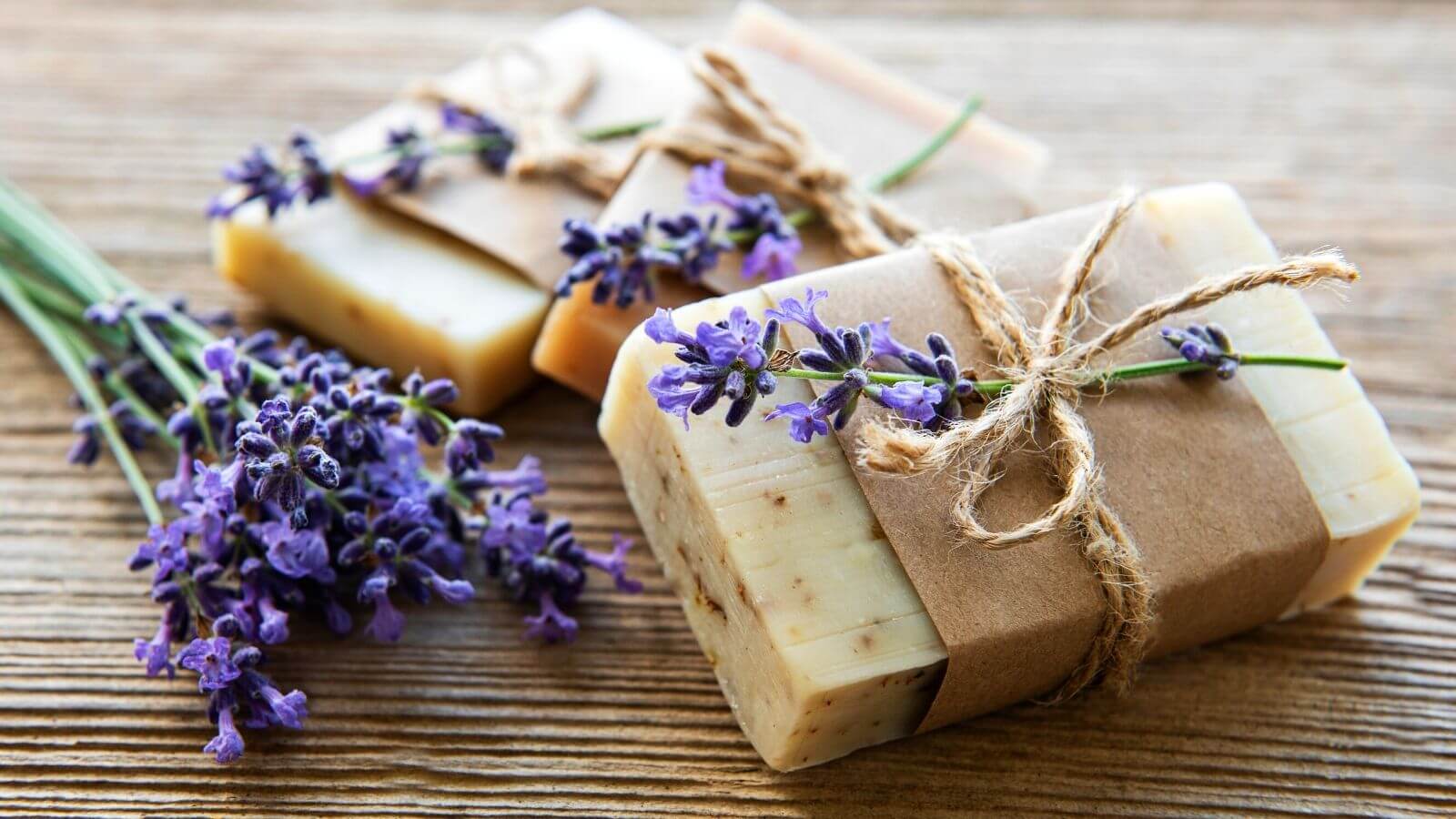 Jully Care Beauty Shop -Jully Care Beauty Shop Saponette alla lavanda naturali fatte in casa